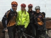 Pasi Ahlroos kävi syksyllä pitämässä seuran naisille muutamat cyclocross-treenit. Valitettavasti ladejä ei kuitenkaan saatu ihan SM-mitalivauhtiin. Cyclocrossin SM-kisoissa Jutta Nieminen (keskellä) sijoittui parhaiten neljänneksi. Viidenneksi polki Heidi Onger (vas). ja kahdeksanneksi Tuulikki Laakkonen (oik.).